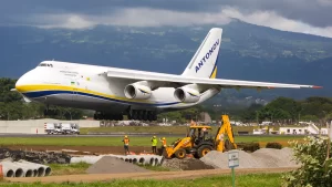 Antonov_AN124