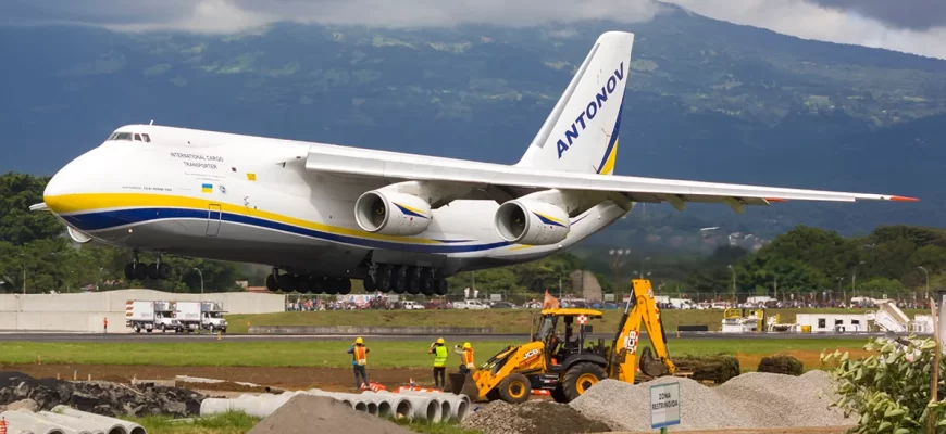 Antonov_AN124
